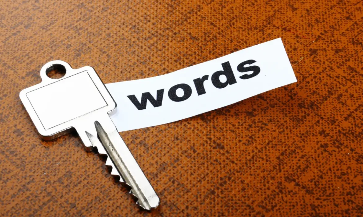 when to pause non performing keywords in google ads